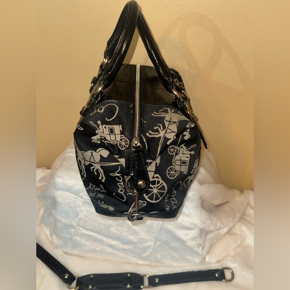 COACH Ashley Horse & Carriage Satchel Handbag w/ Shoulder Strap - Picture 5 of 16